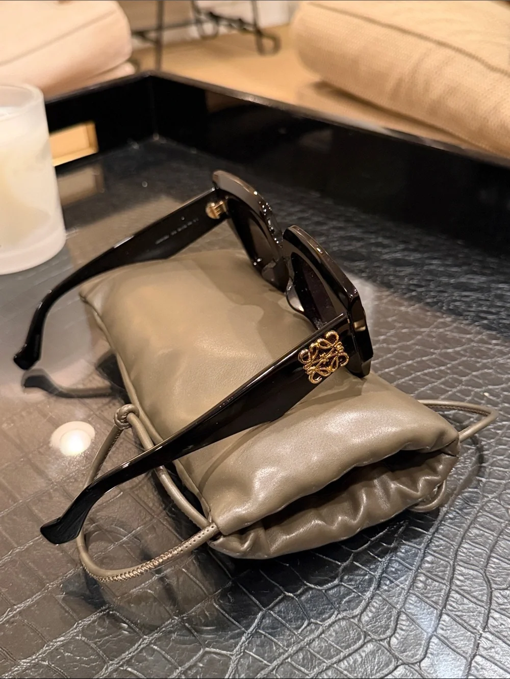 Loewe stylish black